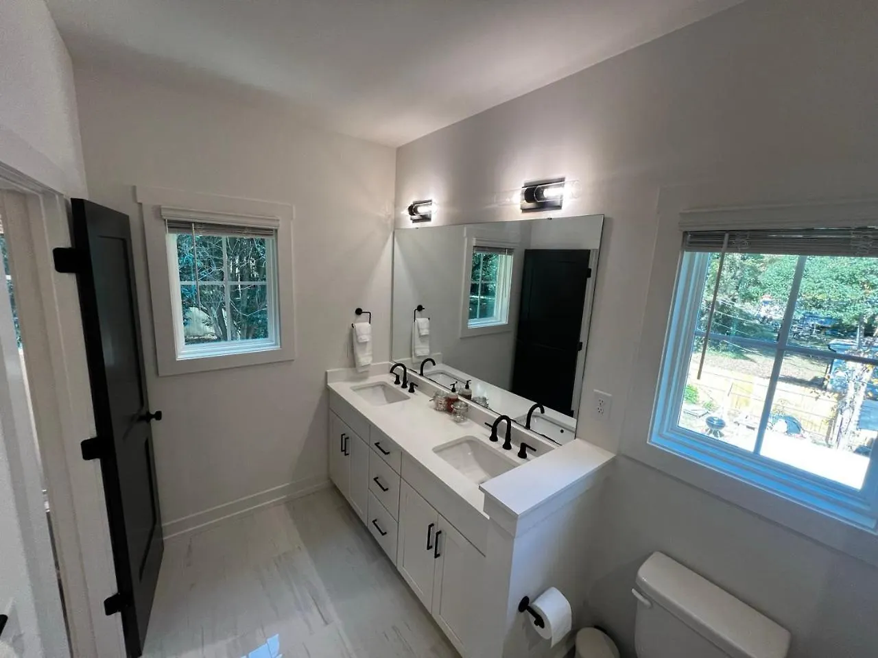 Spacious And Comfy Clt Retreat Charlotte Holiday home